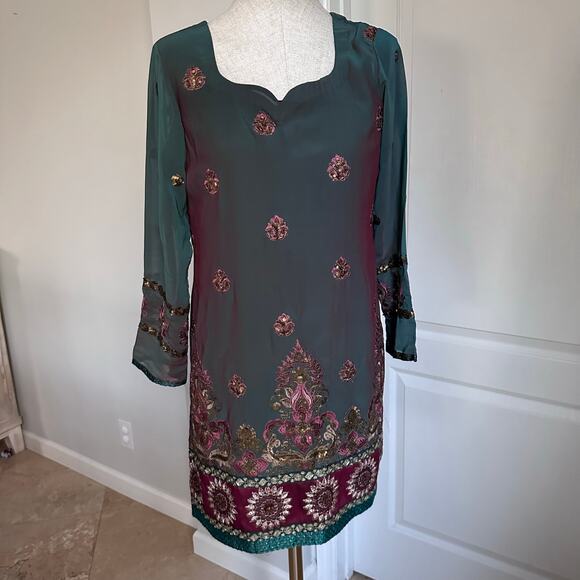 Pakistani designer salwar kameez - Picture 1 of 8